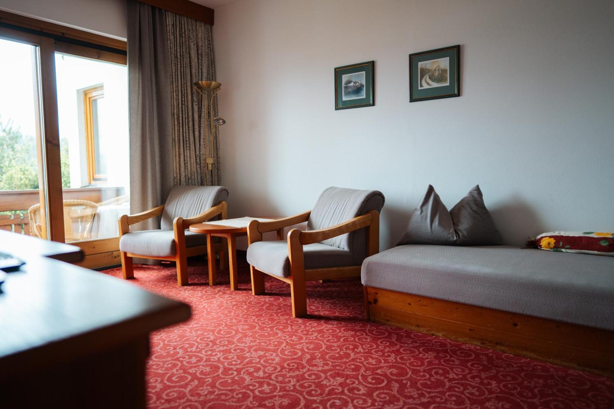 Seehotel Ressmann Дроболах ам Фаакерзее Екстериор снимка